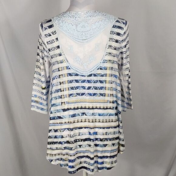 Live & Let Live Studded Blouse - Picture 5 of 8